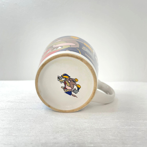 Warner Bros Looney Toons Tasmanian devil 2004 coffee mug - Picture 6 of 10